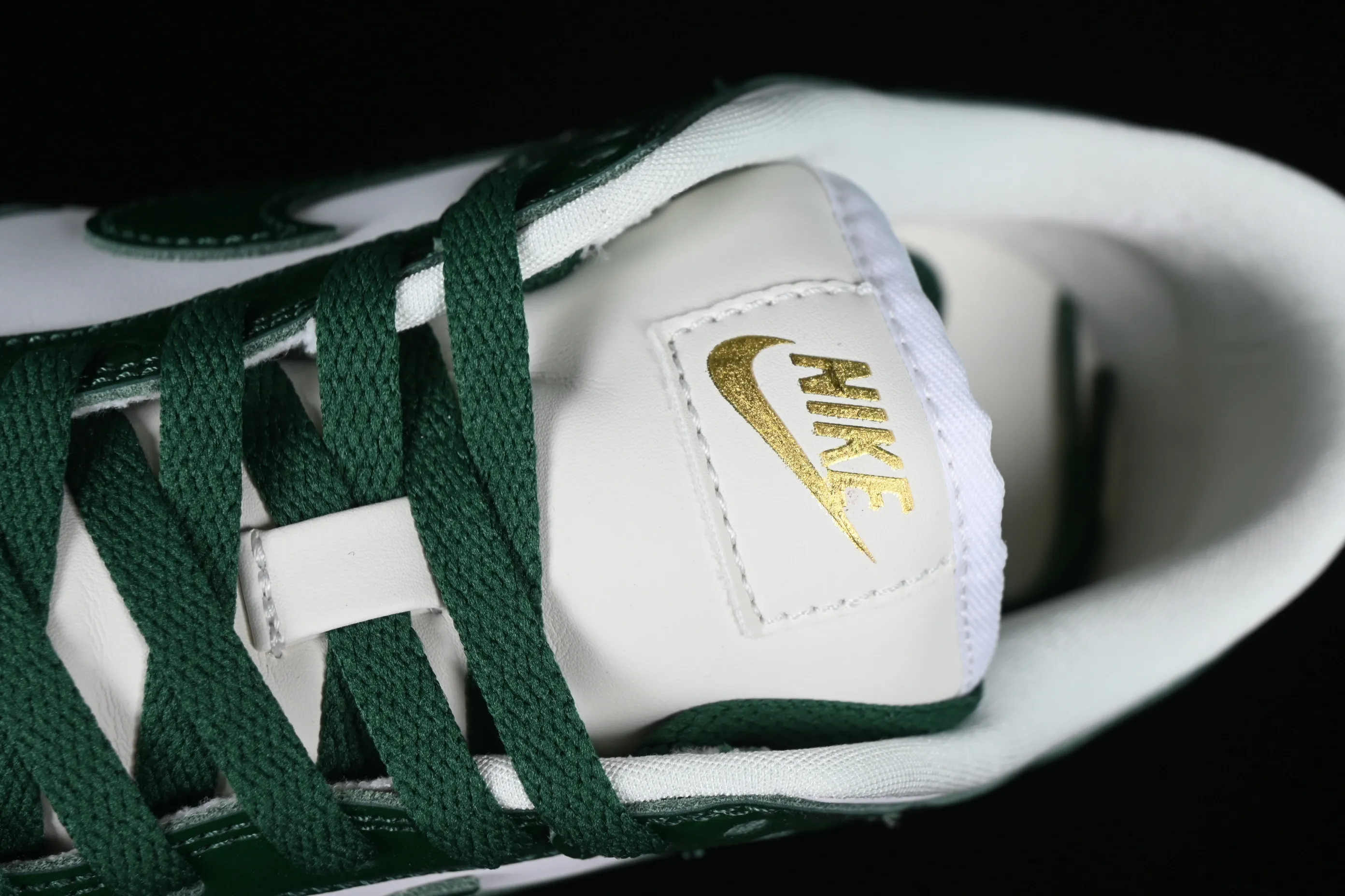 All categories Nk SB Dunk series Nk SB Dunk Low low-top sneakers Nk Dunk Low "Gorge Green" dark pattern green SB low-top casual sneakers FJ2260-002